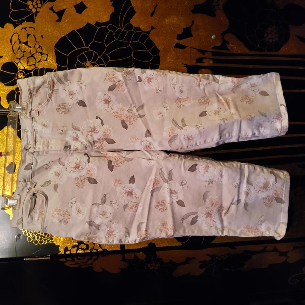 16 Noll Capri Jeans